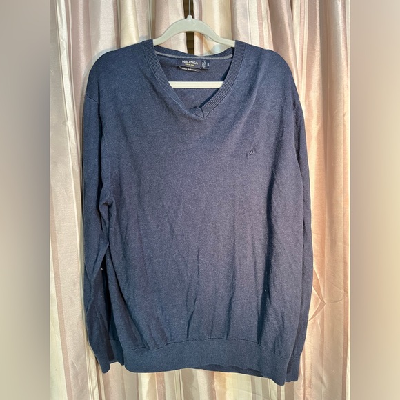 Nautica men’s‎ navy V neck sweater. - Picture 1 of 6